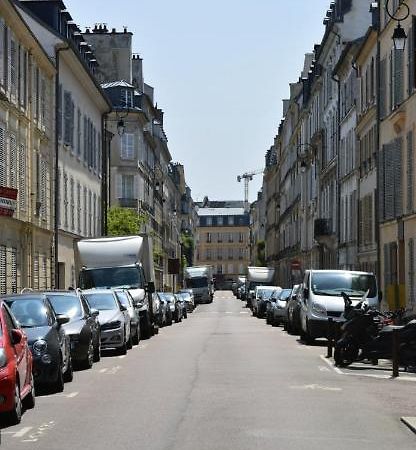 Le Petit Trianon, Parc Du Chateau Apartamento Versalles Exterior foto