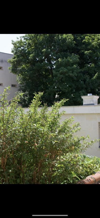 Le Petit Trianon, Parc Du Chateau Apartamento Versalles Exterior foto